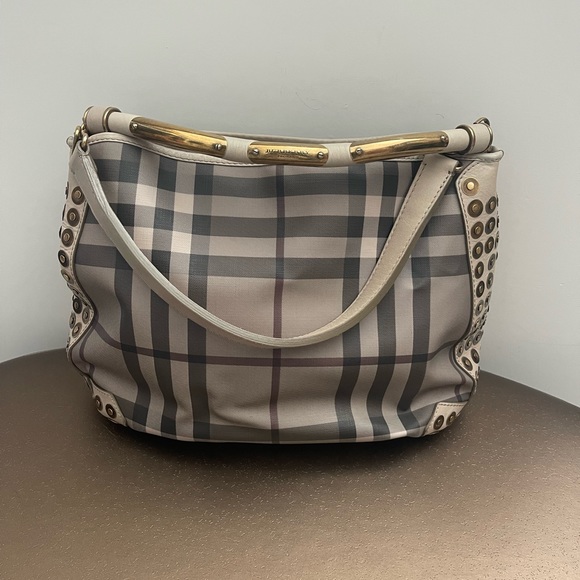Authentic lightly used Burberry Prorsum shoulder bag - Picture 1 of 10